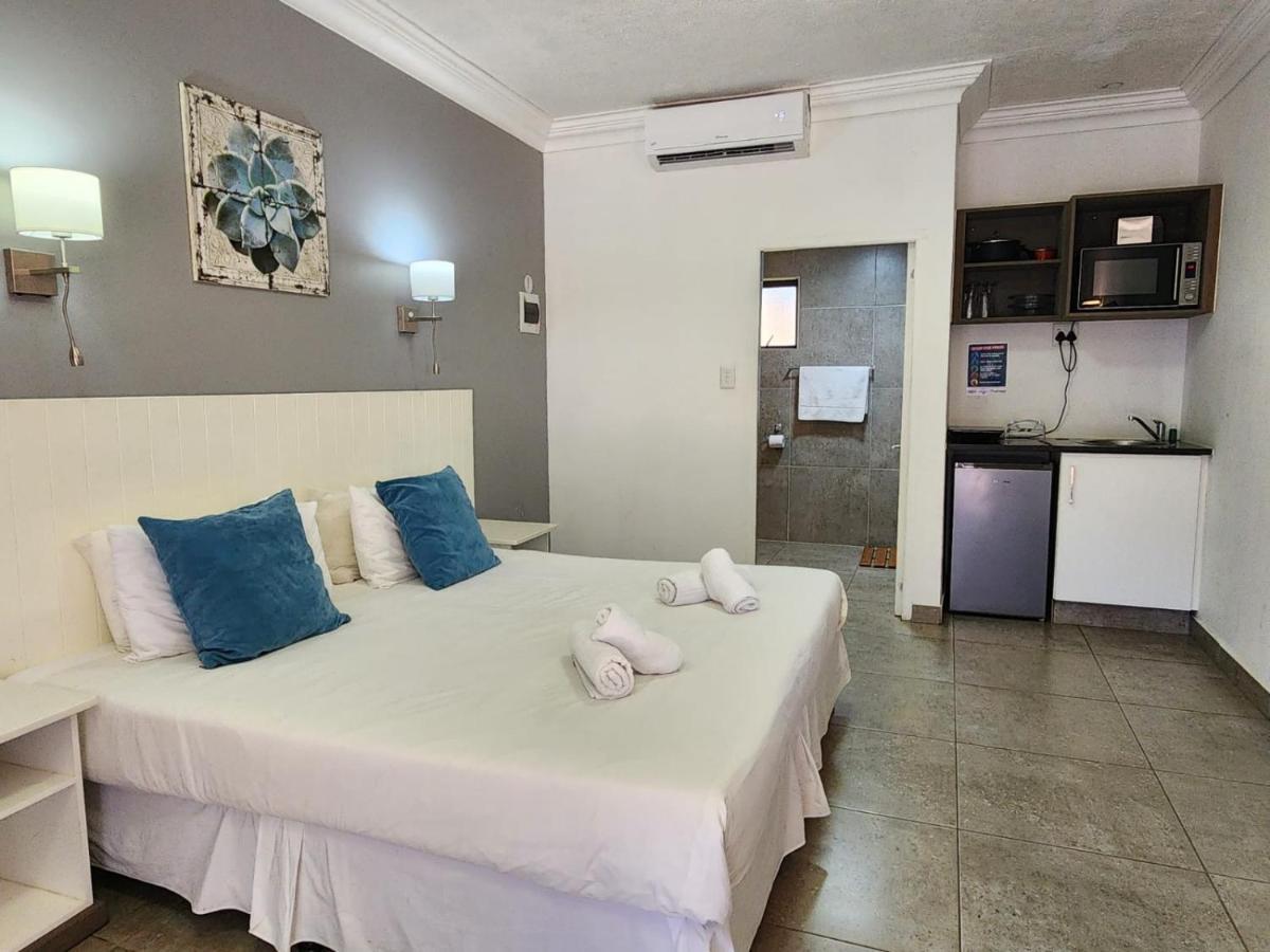 Hippo Lodge Apartments Сент-Люсія Екстер'єр фото